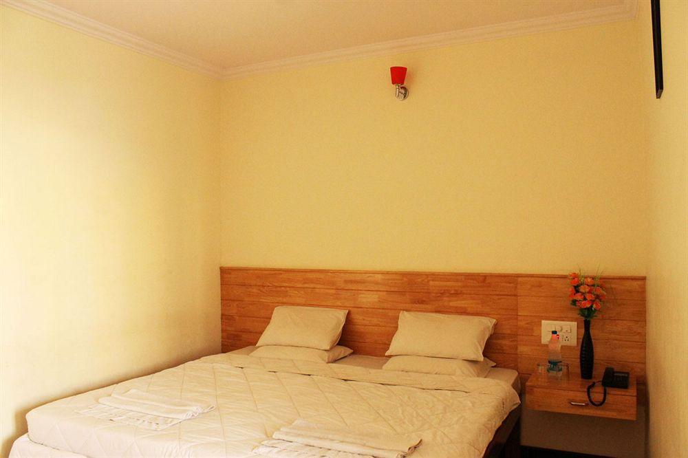 Oyo 1900 Hotel Olive Residency Mysore Esterno foto