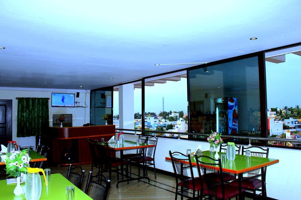 Oyo 1900 Hotel Olive Residency Mysore Esterno foto