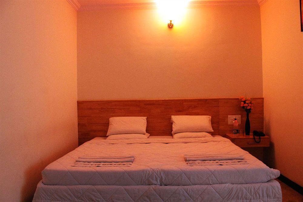 Oyo 1900 Hotel Olive Residency Mysore Esterno foto
