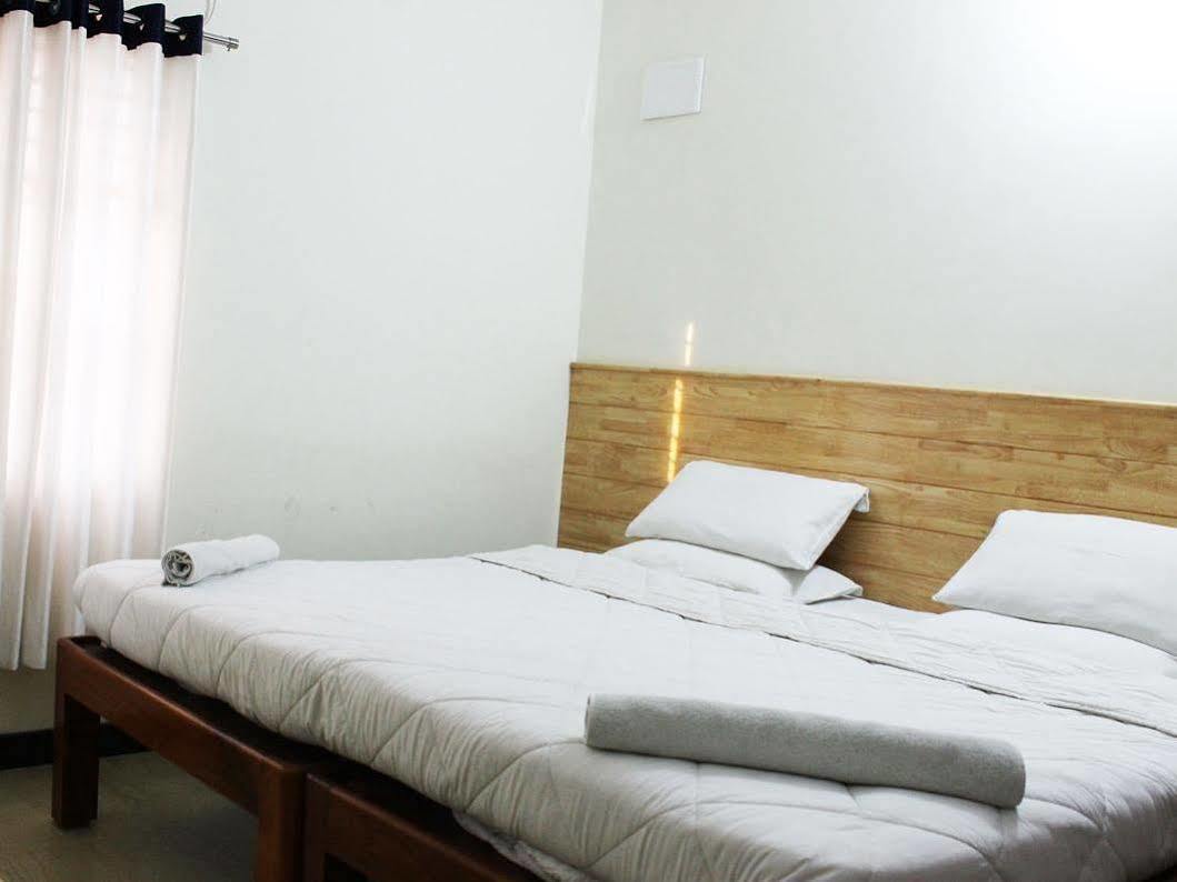 Oyo 1900 Hotel Olive Residency Mysore Esterno foto