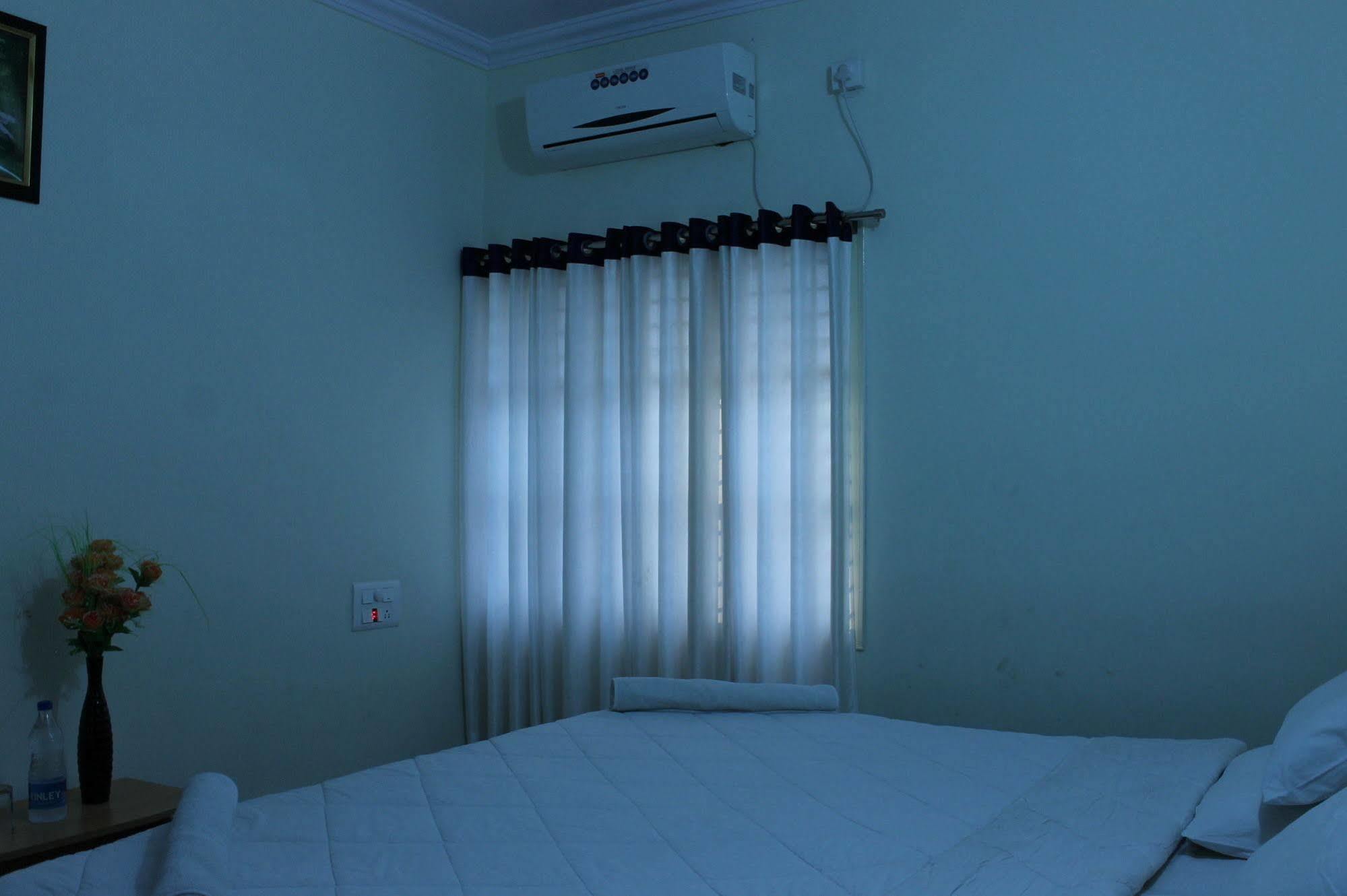 Oyo 1900 Hotel Olive Residency Mysore Esterno foto